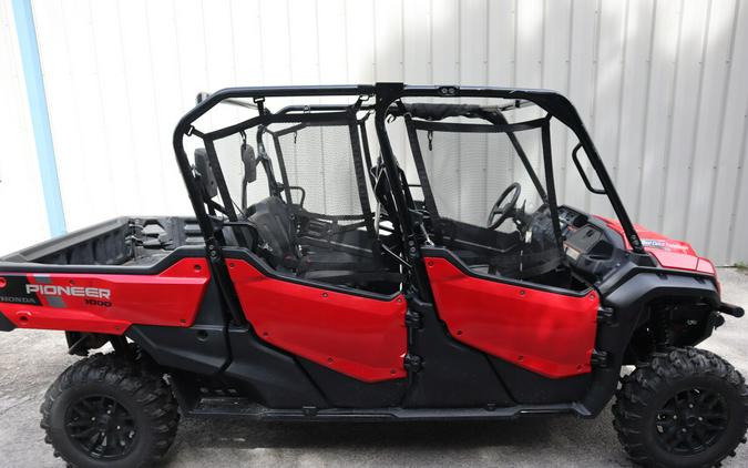 2024 Honda Pioneer 1000-6 Deluxe Crew