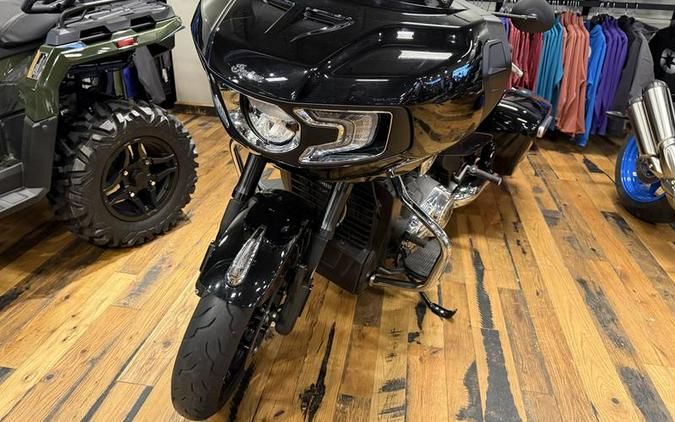 2023 Indian Motorcycle® Challenger® Black Metallic