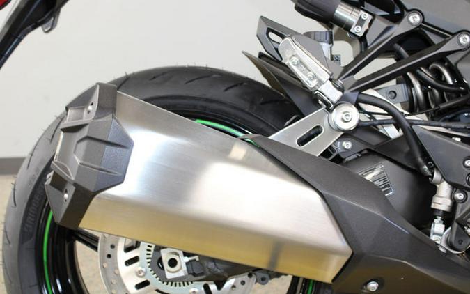 2025 Kawasaki Ninja® 1100SX ABS