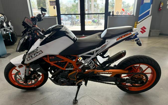 2017 KTM Duke