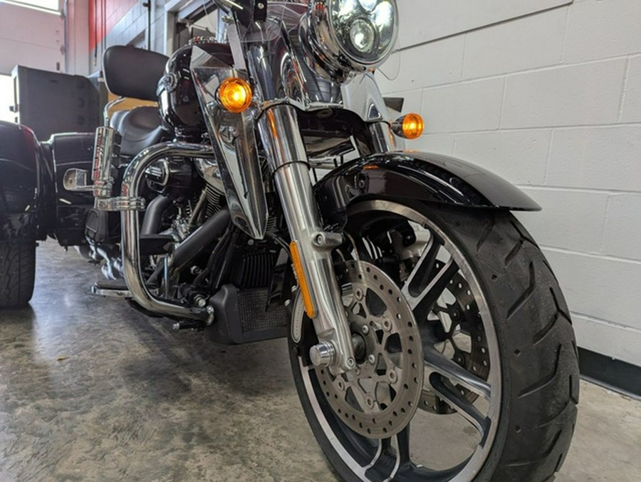 2018 Harley-Davidson Trike FLRT - Freewheeler
