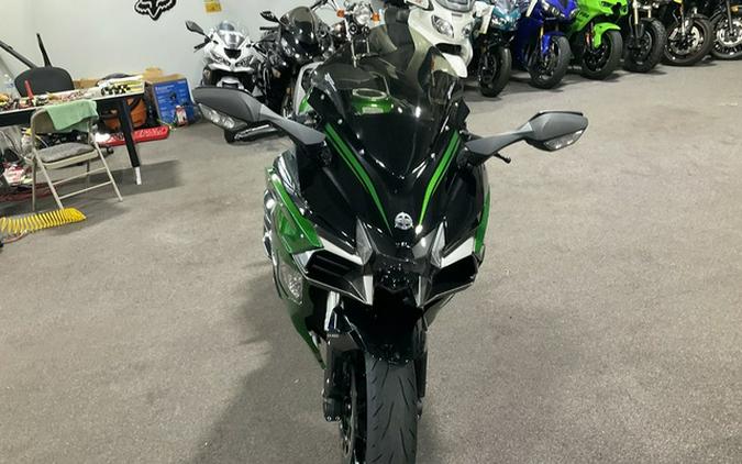 2021 Kawasaki Ninja H2 SX SE+