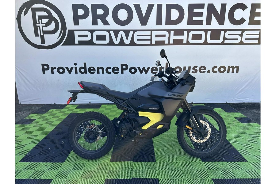 2025 Can-Am Origin Base