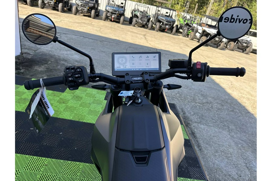 2025 Can-Am Origin Base