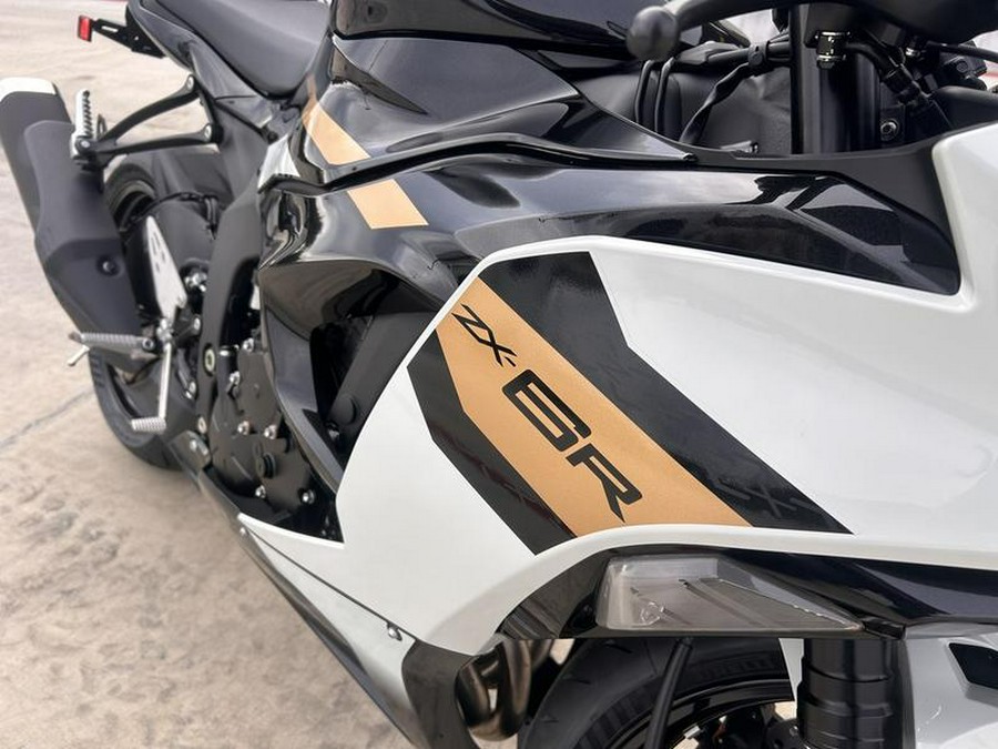 2026 Kawasaki Ninja® ZX™-6R