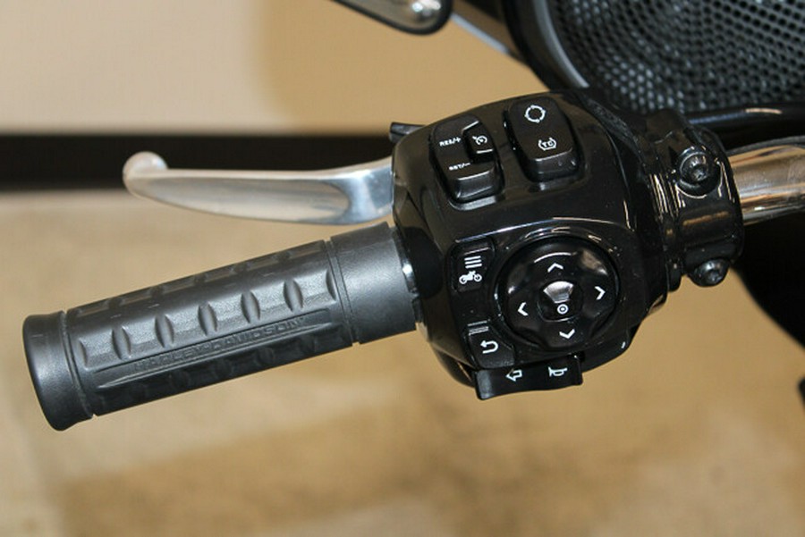 Used 2024 Harley-Davidson Street Glide Grand American Touring FLHX Motorcycle For Sale In Miami, Florida