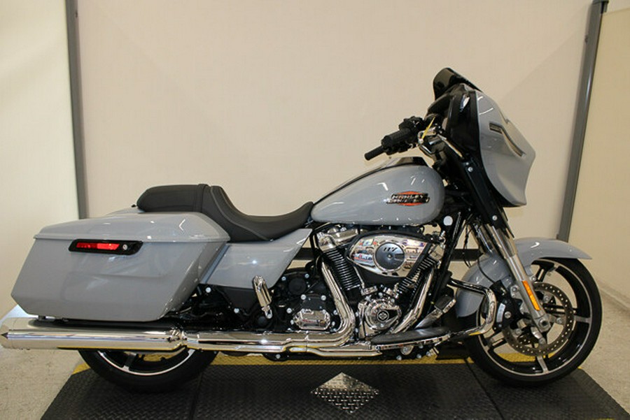 Used 2024 Harley-Davidson Street Glide Grand American Touring FLHX Motorcycle For Sale In Miami, Florida