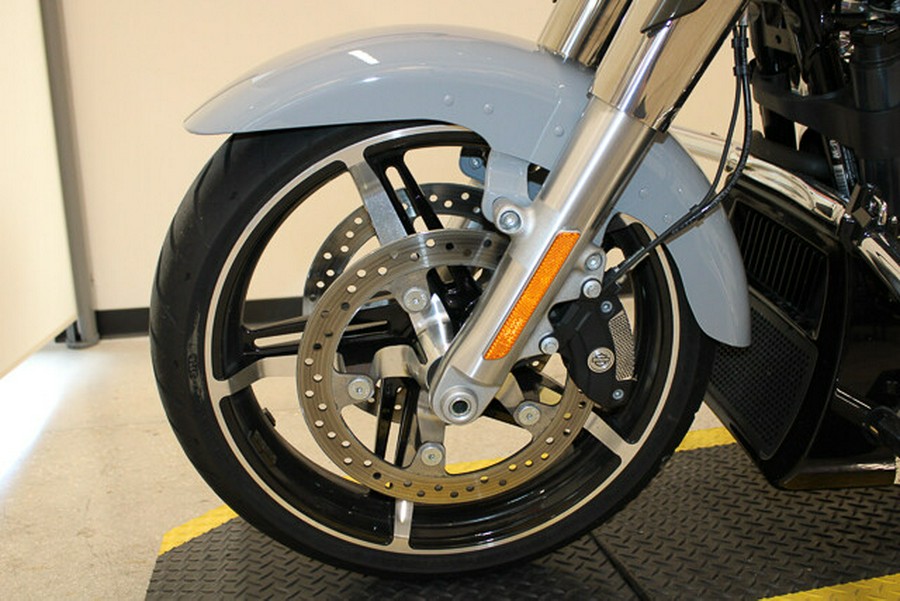 Used 2024 Harley-Davidson Street Glide Grand American Touring FLHX Motorcycle For Sale In Miami, Florida