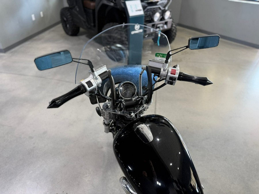 2005 Suzuki Boulevard