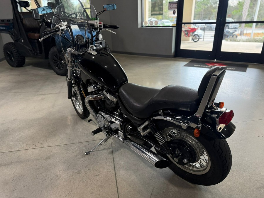 2005 Suzuki Boulevard