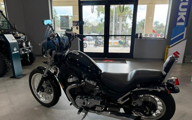 2005 Suzuki Boulevard