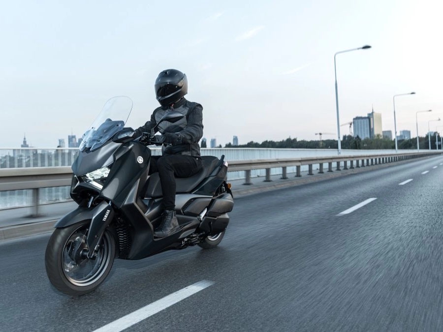 2026 Yamaha XMAX™ Base