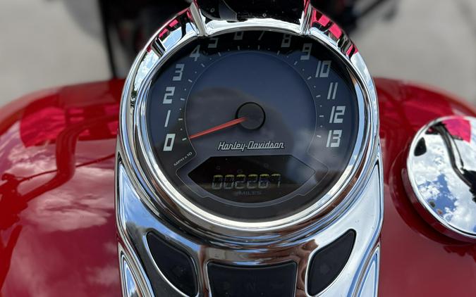 2024 HARLEY Hydra Glide Revival