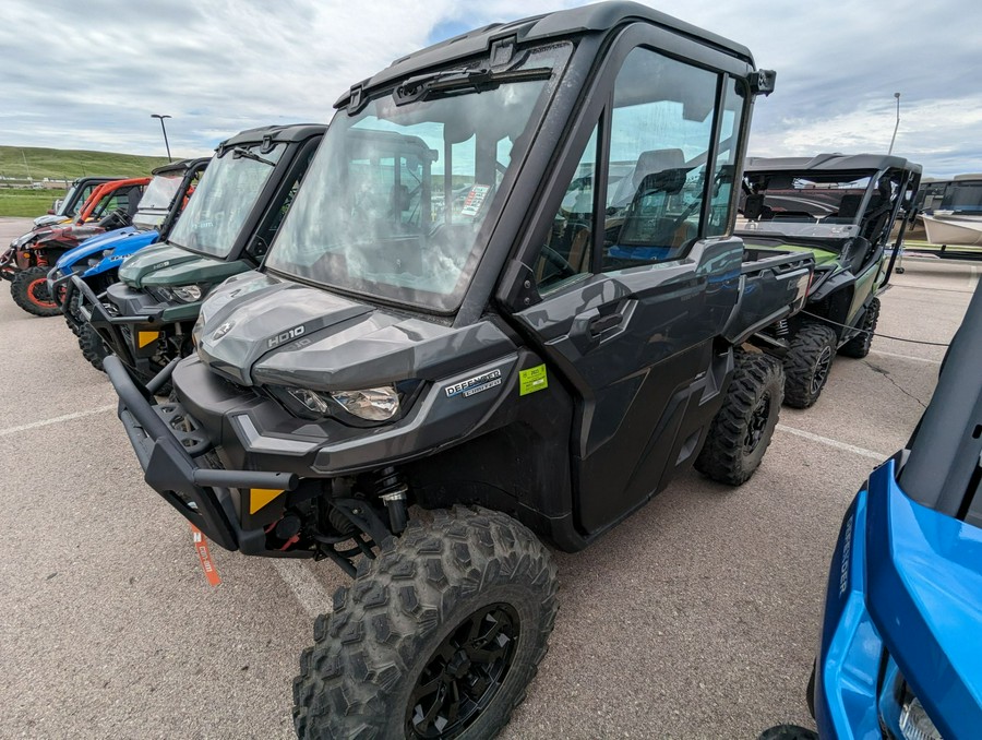 2023 Can-Am Defender Limited CAB HD10