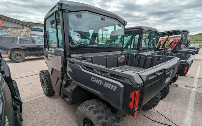 2023 Can-Am Defender Limited CAB HD10