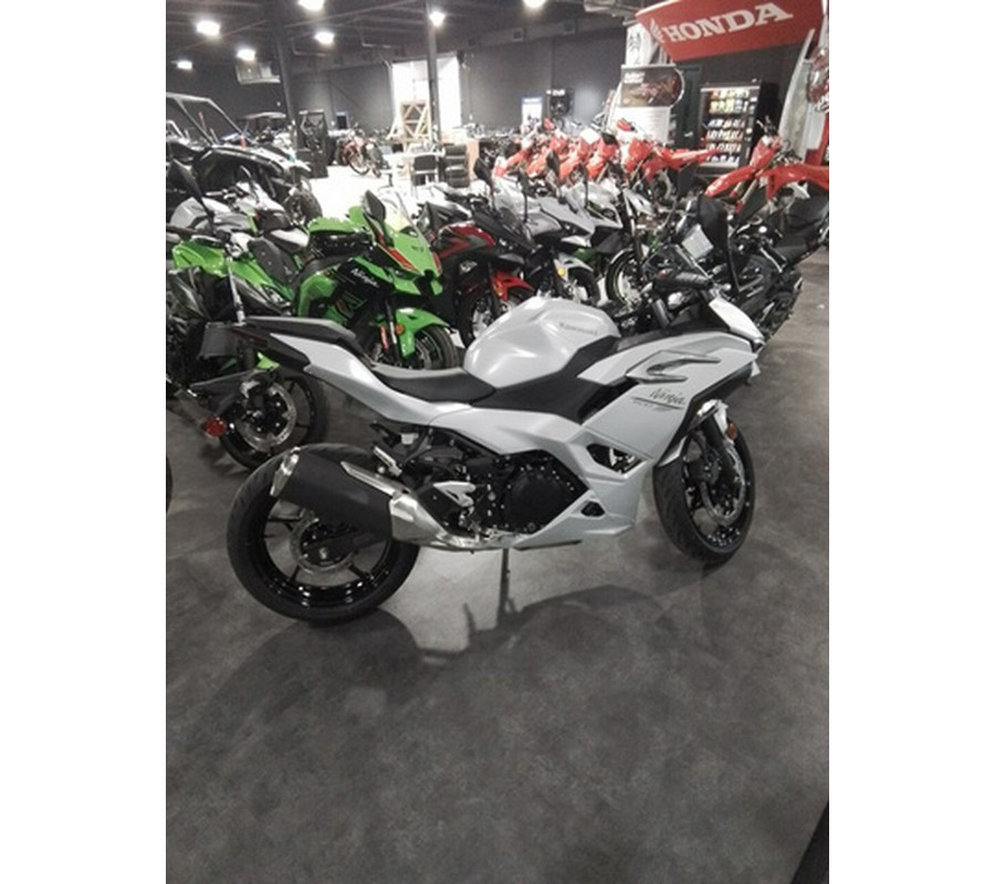 2024 Kawasaki Ninja 500 ABS