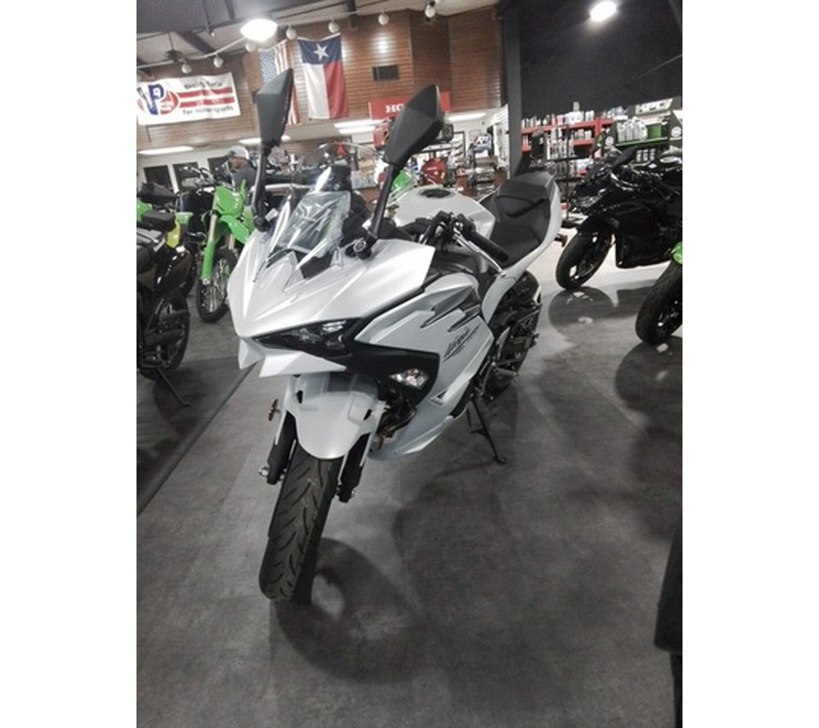 2024 Kawasaki Ninja 500 ABS