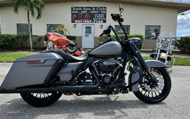 2017 Harley-Davidson Flhrxs Road King SPL