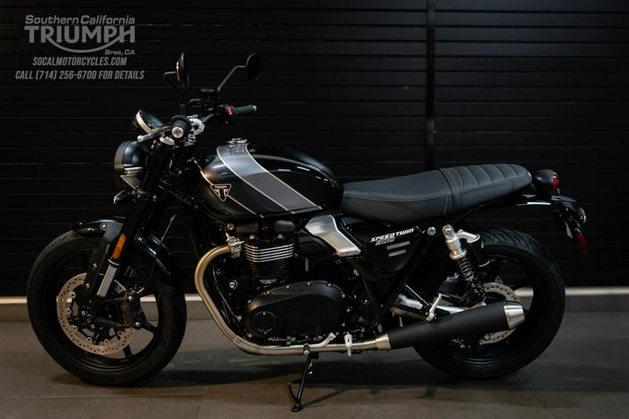 2026 Triumph Speed Twin 900 Phantom Black/Aurum Gold