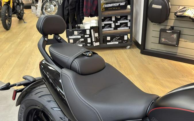 2026 Triumph Rocket 3 Storm GT Matte Sapphire Black/Satin Granite