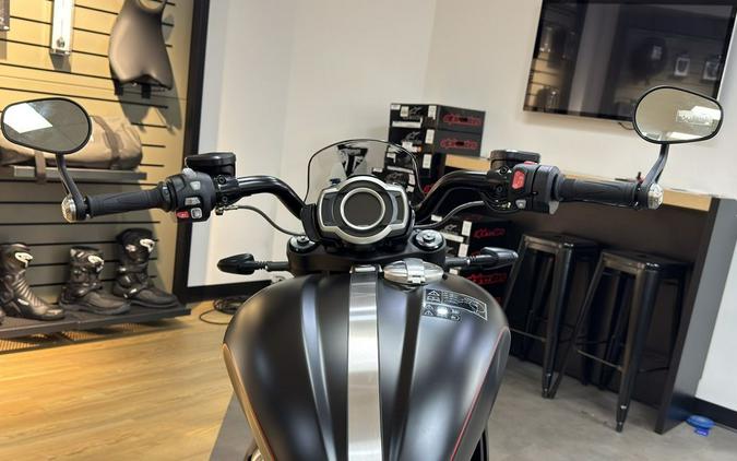 2026 Triumph Rocket 3 Storm GT Matte Sapphire Black/Satin Granite