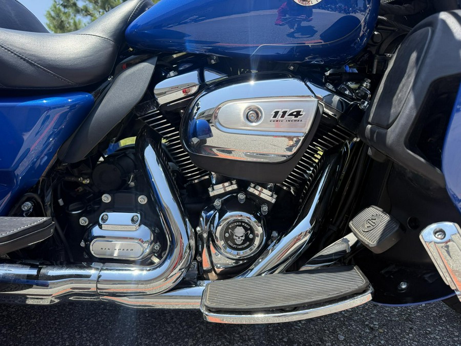 2024 Harley-Davidson Tri Glide Ultra FLHTCUTG