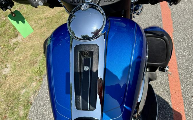 2024 Harley-Davidson Tri Glide Ultra FLHTCUTG
