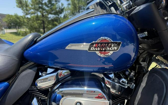 2024 Harley-Davidson Tri Glide Ultra FLHTCUTG