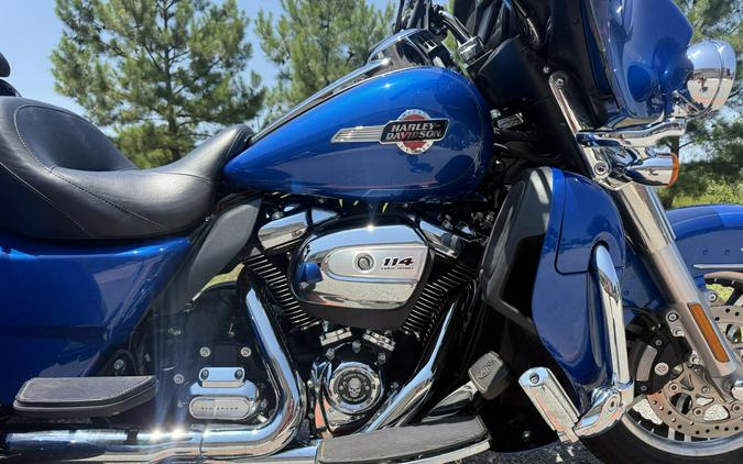 2024 Harley-Davidson Tri Glide Ultra FLHTCUTG
