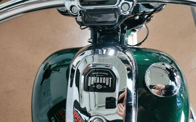 2024 Harley-Davidson Breakout Alpine Green