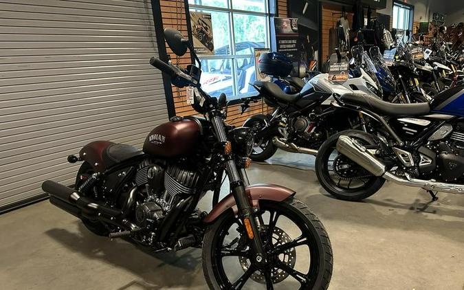 2024 Indian Motorcycle® Chief Maroon Metallic Smoke