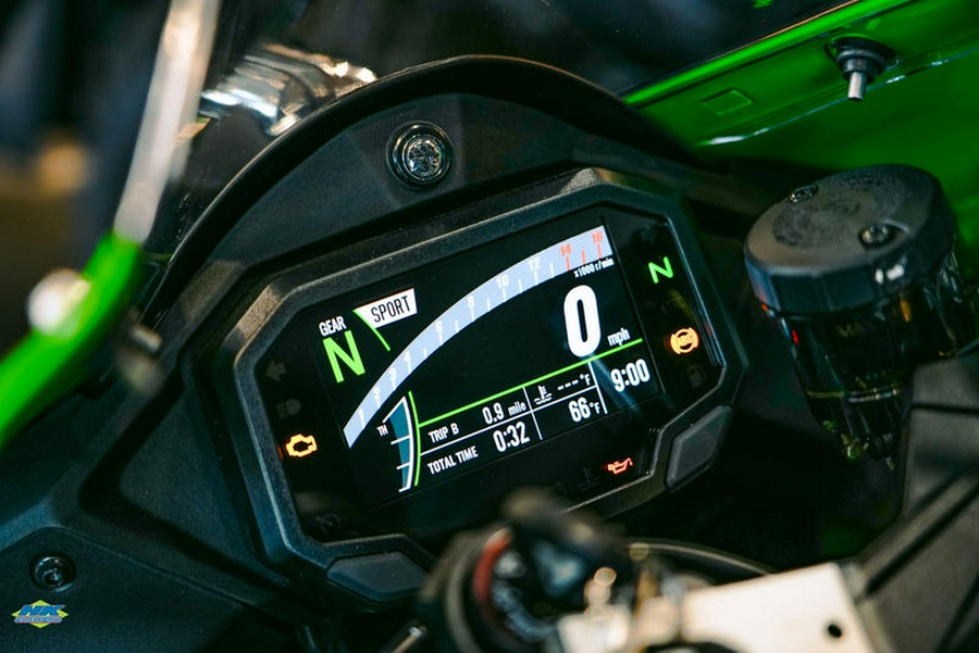 2024 Kawasaki Ninja® ZX™-10R 40th Anniversary Edition ABS