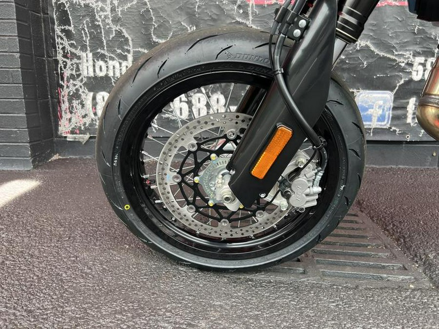 2025 Suzuki DR-Z4SM