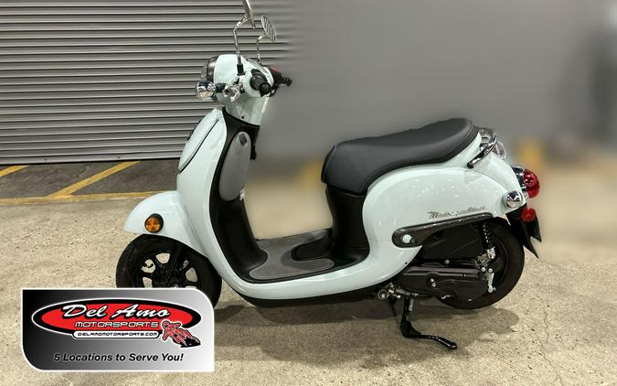 2022 Honda Metropolitan