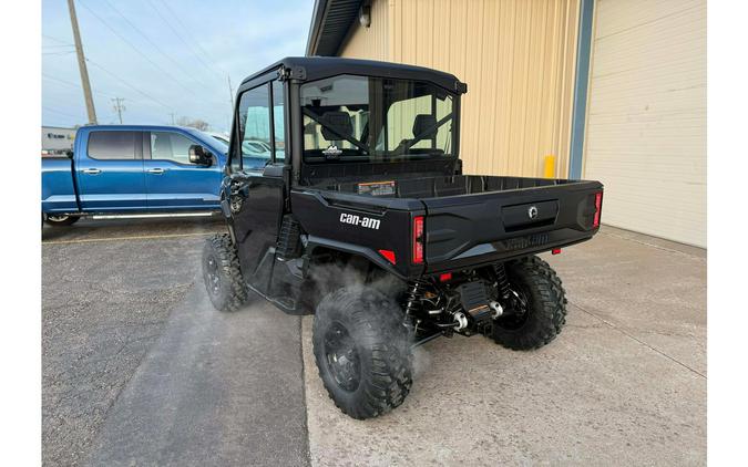 2026 Can-Am SSV DEF XTCAB 65 HD11 BK 26 XT CAB HD11