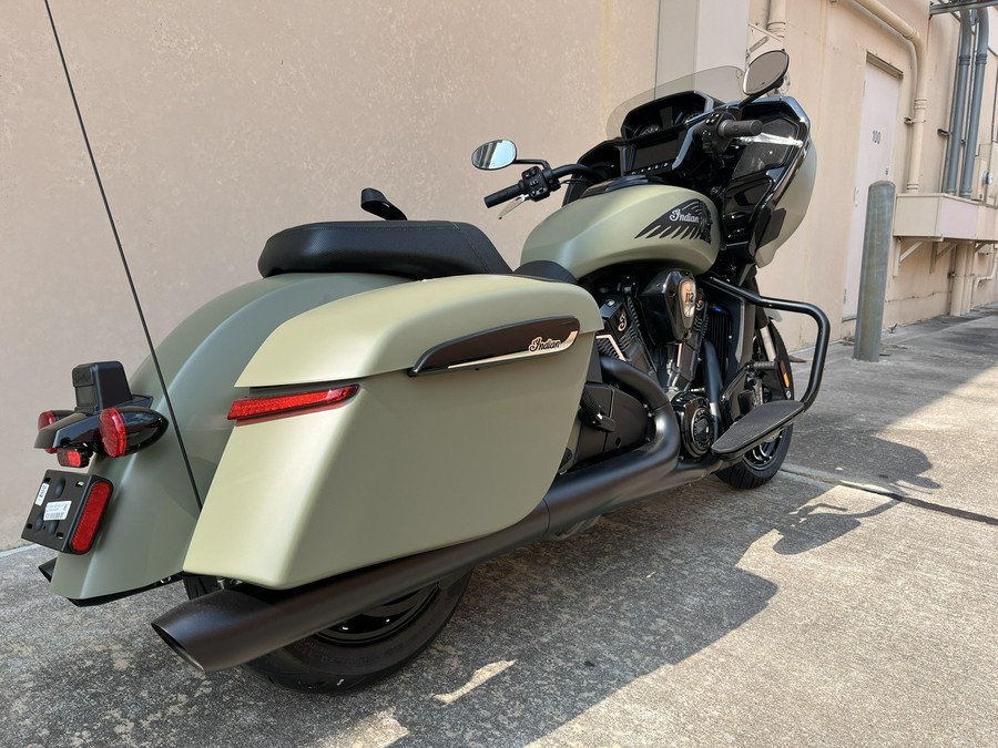 2025 INDIAN MOTORCYCLE CHALLENGER DARK HORSE 112 RA