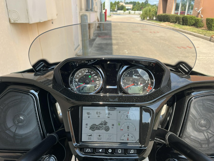 2025 INDIAN MOTORCYCLE CHALLENGER DARK HORSE 112 RA