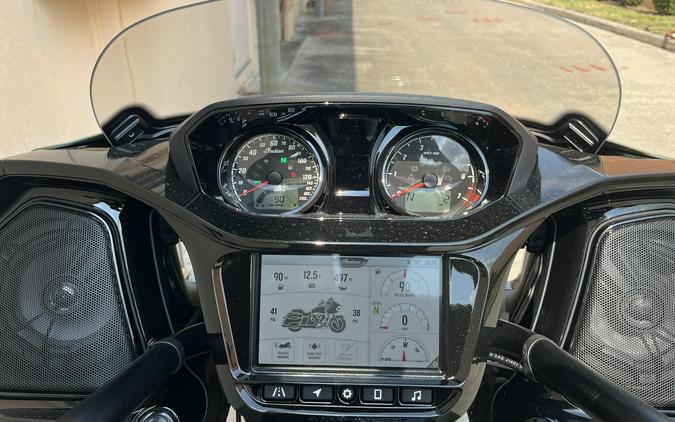 2025 INDIAN MOTORCYCLE CHALLENGER DARK HORSE 112 RA