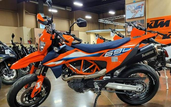 2023 KTM 690 SMC R