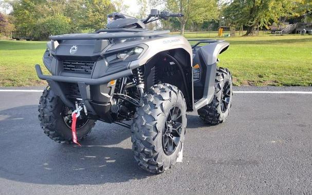 2024 Can-Am® OUT 700 XT