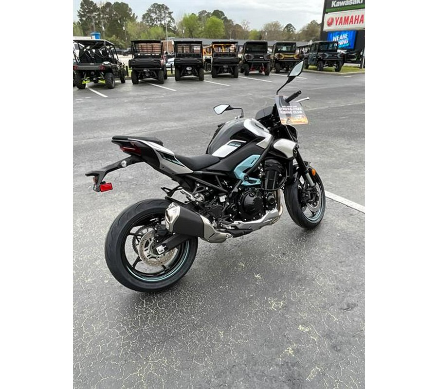 2025 Kawasaki Z900 ABS