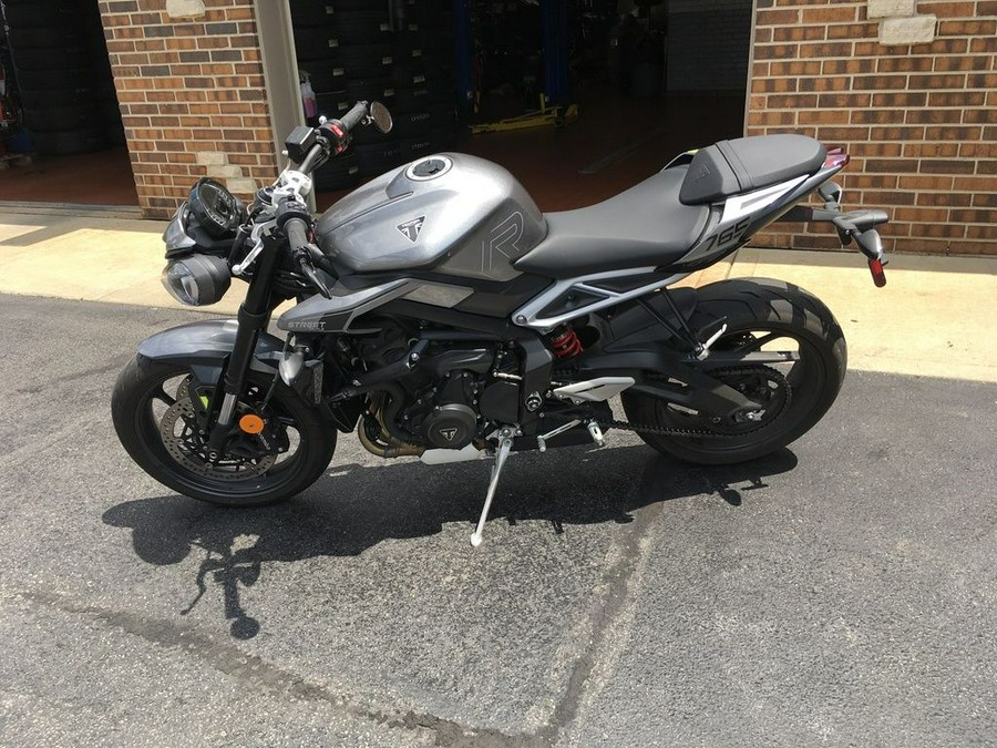 2024 Triumph Street Triple 765 R Silver Ice