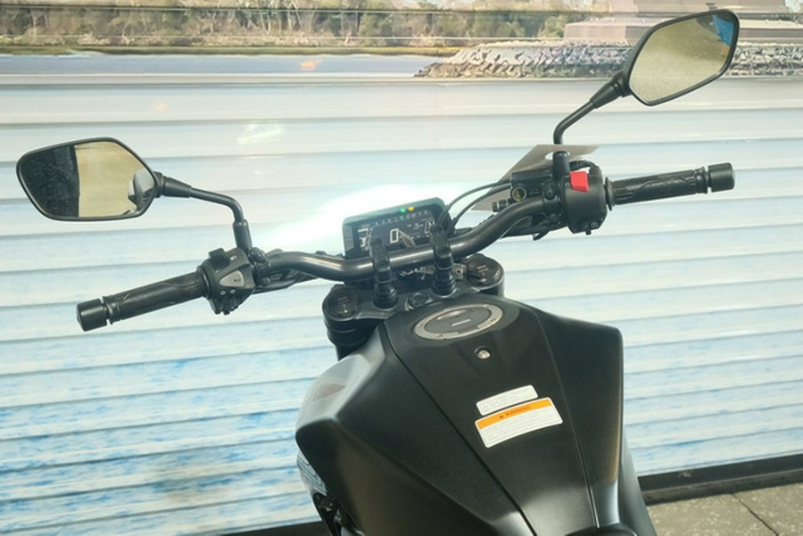 2025 Honda CB300R