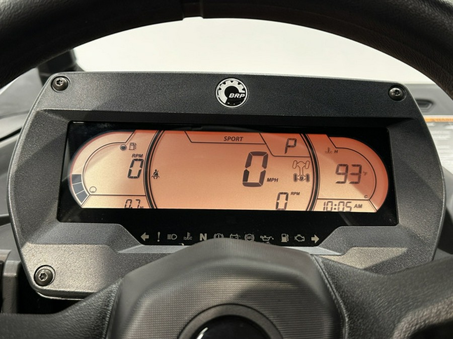 2026 Can-AM Commander XT 700