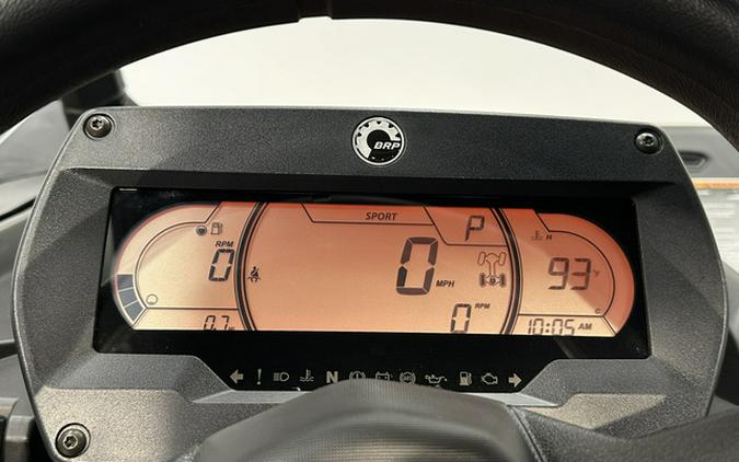2026 Can-AM Commander XT 700