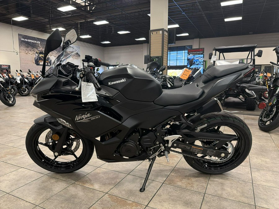 2026 Kawasaki NINJA 500 ABS
