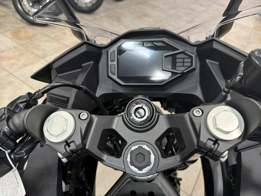 2026 Kawasaki NINJA 500 ABS