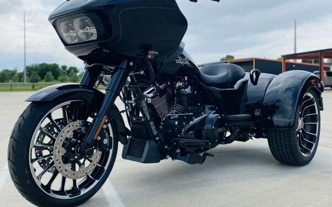 2023 Harley-Davidson Road Glide 3 Trike First Look [5 Fast Facts]