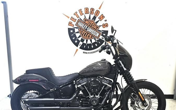 2020 Harley-Davidson® Street Bob® River Rock Gray