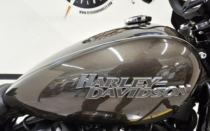 2020 Harley-Davidson® Street Bob® River Rock Gray